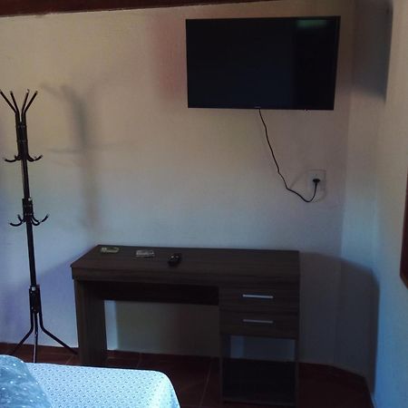 Chale E Camping Elementais São Tomé das Letras 外观 照片